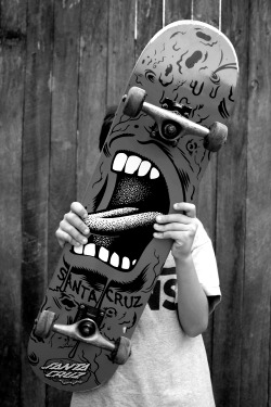 skateorgasms:  sobresair:   want this :O  Skate | urban | surf | cali