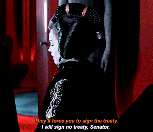 swprequels:Queen Amidala is young and naïve. You will find controlling her will not be difficult.