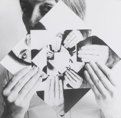 Dóra Maurer, Seven Twists, 1979