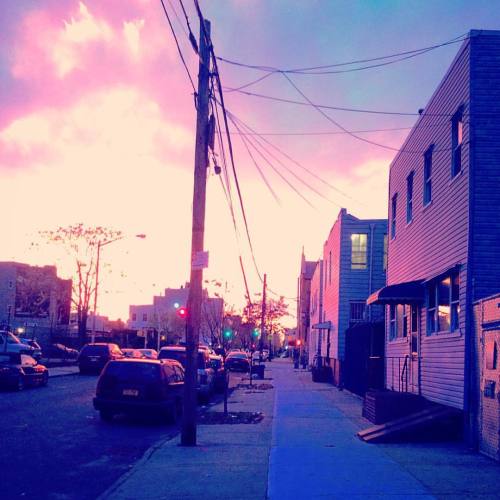 Into the wild. #sky #sunset #Brooklyn #bk #nyc #ny #nightfall #evening #street #city #travel #urban 