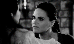 evilqueened:make me choose - OUAT edition:∟ bekksrich asked  Regina and Henry’s relationship growth 