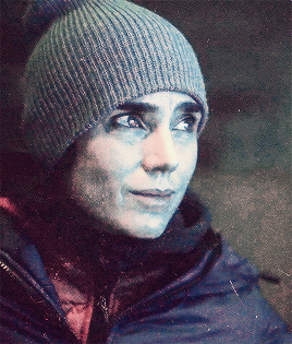 evilswan: “You gave up everything for us..for the world. You don’t have to be sorry anym