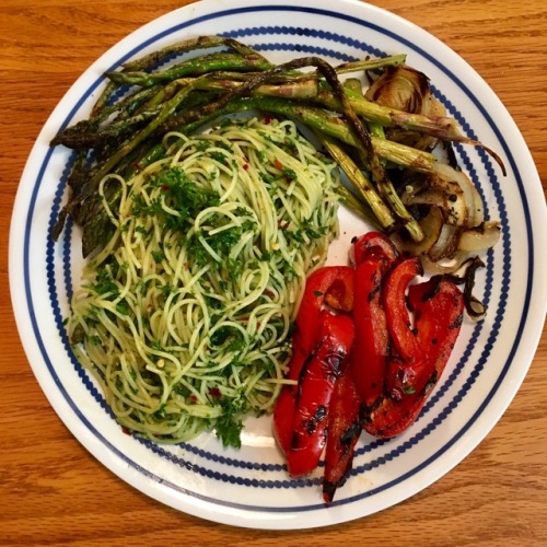 Aglio e olio with grilled asparagus, red peppers, and onion. Aglio e olio is my go to dish when I wa