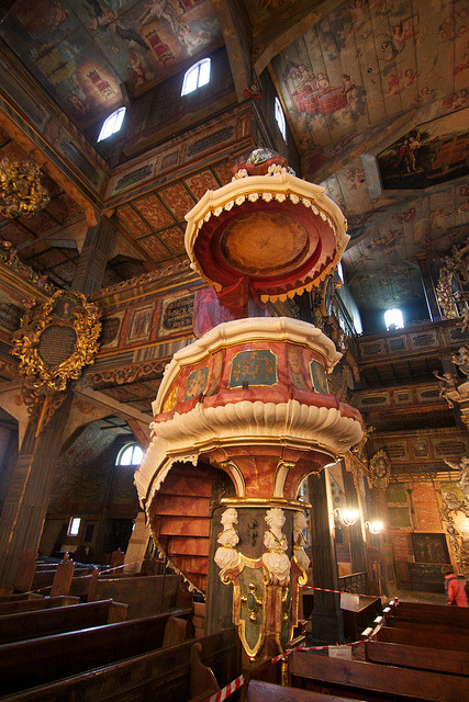 Beautiful wooden architecture inside the Church of Peace in Świdnica, Poland (by Polek).