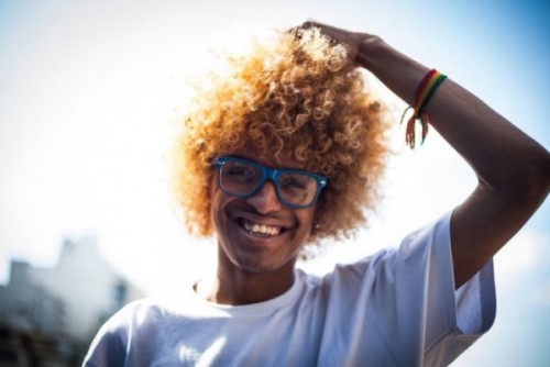 kinkandcoil:  40 Incredible Photos from Brazil’s First Natural Hair Empowerment March[Source]