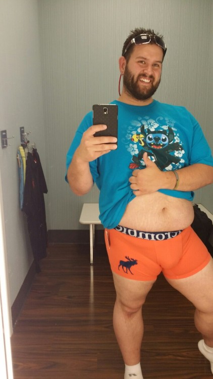 mrhoule:  I think the first pic is the new pair of underwear I’m going to wear for the underwear party in Ptown in a couple weeks….but what do you think?