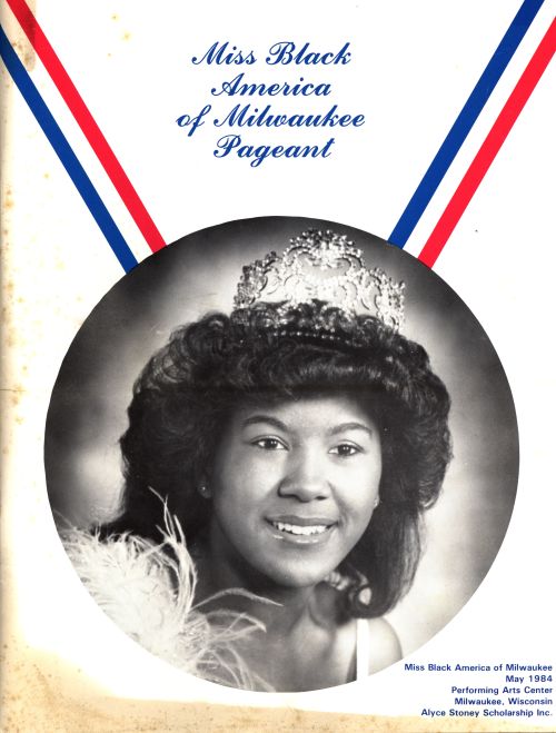 Miss Black America of MilwaukeeIn 1981 and 1984, Vel Phillips was a judge for the Miss Black America