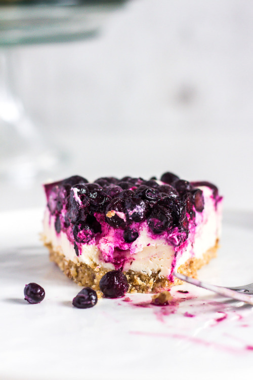 sweetoothgirl - VEGAN BLUEBERRY-LEMON CHEESECAKE