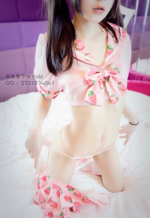 fatiaoshaonvyok1: 蜀黎喜欢发条的JK小草莓吗？ 不管蜀黎喜不喜欢我都喜欢蜀黎得大鸡 会员享受大尺度福利喔！ 会员群不定期直播 爱爱。自慰 洗澡 户外。  各种大尺度套图写真。定制视频