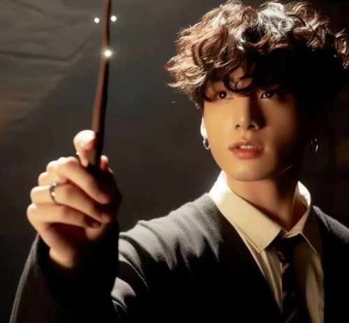 Jungkook Grifinrio