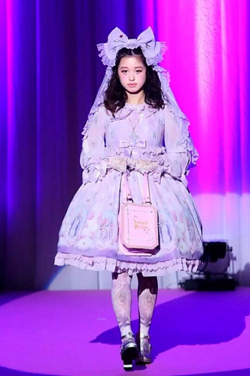 sucre-dolls:  Holy Theater , Eternal Carnival & Cecilia Cross series closeups | Angelic Pretty 