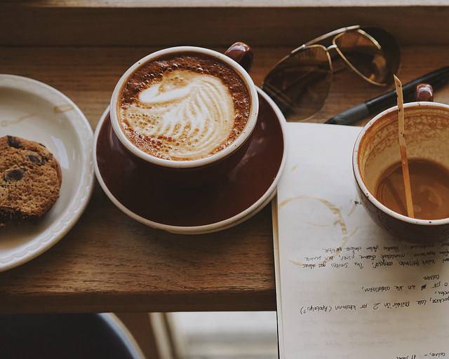 the-cozy-room:  defiantely:    by harvard186 on Flickr.  ☼ coziest blog on tumblr