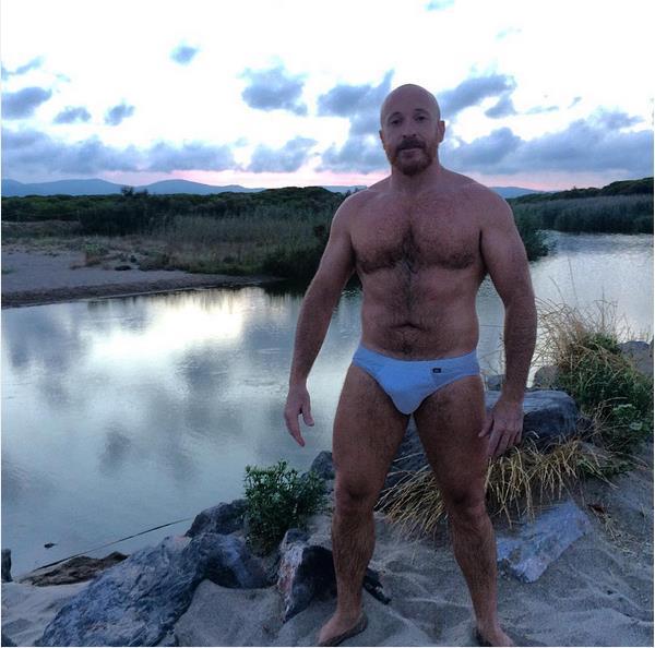 silverfoxstuds:  Send nudes and hookup with hot men near you! &gt;&gt;&gt;