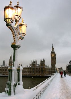 doyoulikevintage:  London, England 