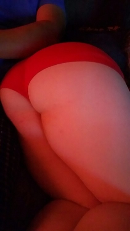 Porn nuestroblogsecreto:  Love getting booty rubs photos