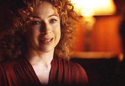 borntosavethedoctor:  River Song + orange, asked by markfunk94