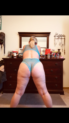 buns4ever:  sexywife1965:  Thanks for the submission @sexywife1965