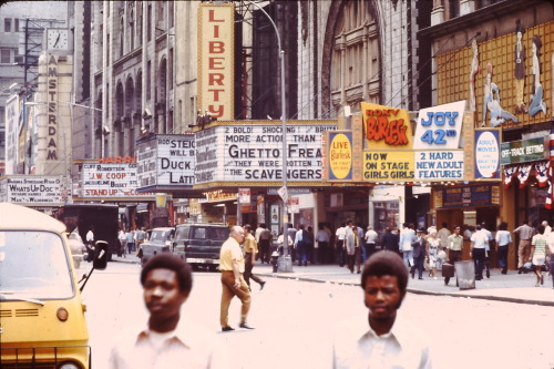 nycnostalgia:  42nd Street, 1973. When blaxploitation and porn co-existed with Barbara Streisand.