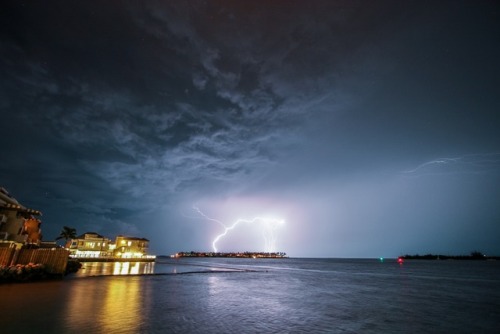 lakelander:Sky sparkles over Key West tonight