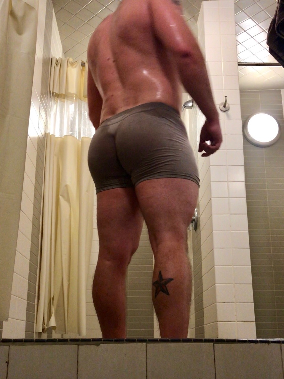 deafxjam:Post-Leg day realness.