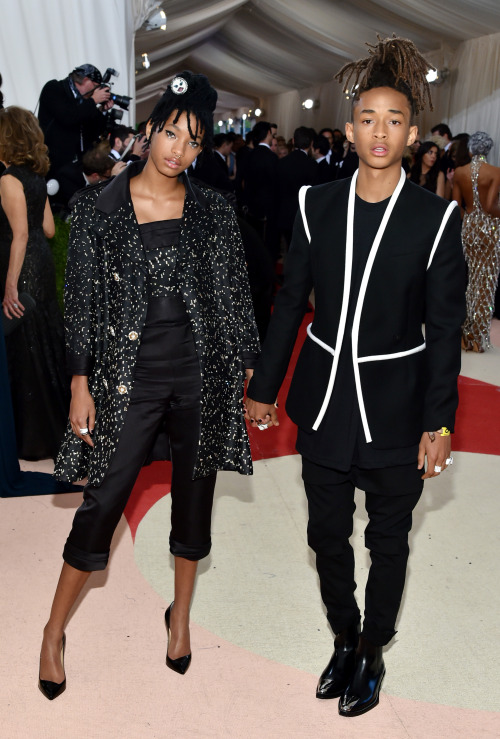 celebritiesofcolor:Willow and Jaden Smith attend the “Manus x Machina: Fashion In An Age Of Technolo