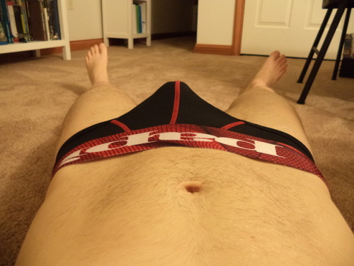 XXX bikinithonglover:  Papi briefs. For some photo