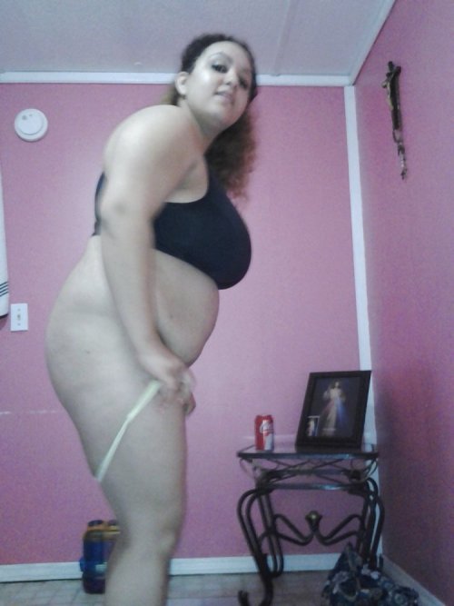 omgviko69:  Just like sweet dream.