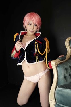 cosplaygirl:  高橋kouのサイケデリックパペット:27に撮影した有村千佳ちゃんの写真　コスホリック11の新作サンプル