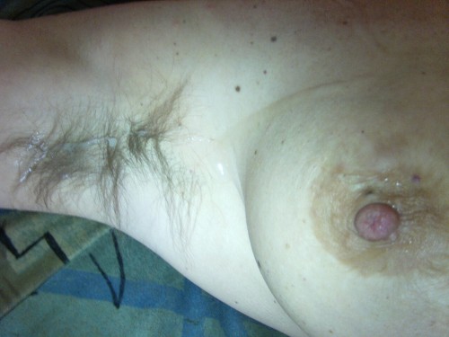 preggolover70:I love very hairy and pregnant wifes