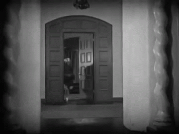nitratediva: Marion Davies mimicking her rivals: Mae Murray, Lillian Gish, and Pola Negri. From The 