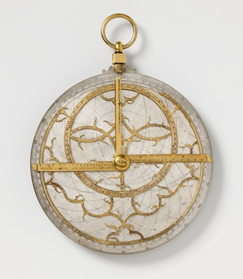 Astrolabe, early 17th century. Copper, brass, silver plated, gilded. South of Germany. Via Landesmus