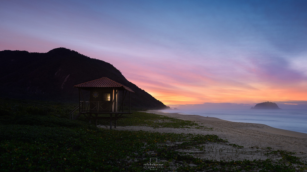 te5seract:    Happy 2016!! | @Grumari Beach   Dramatic, Sunrise @Grumari Beach 