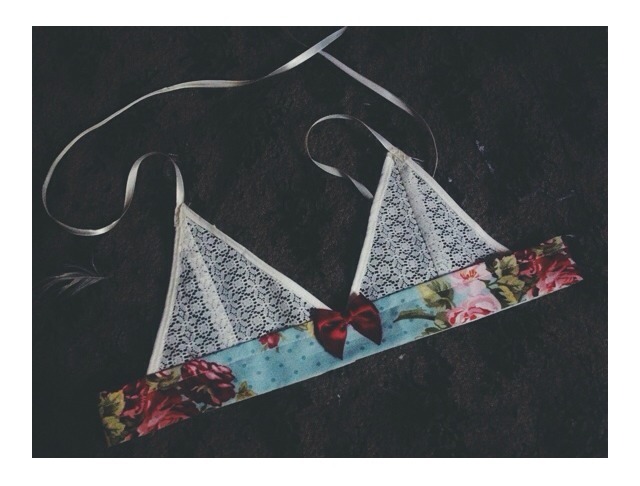helainetieu:  If you haven’t already, stop by my online store! www.helainerose.bigcartel.com