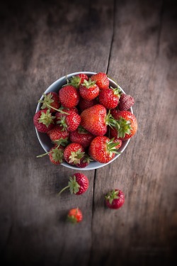 nitinkapoorphotography:  Strawberries