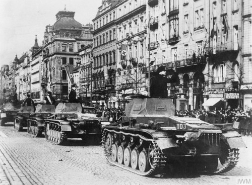 German Panzer II tanks in Wenceslas Square (Prague, April 20th,1939).