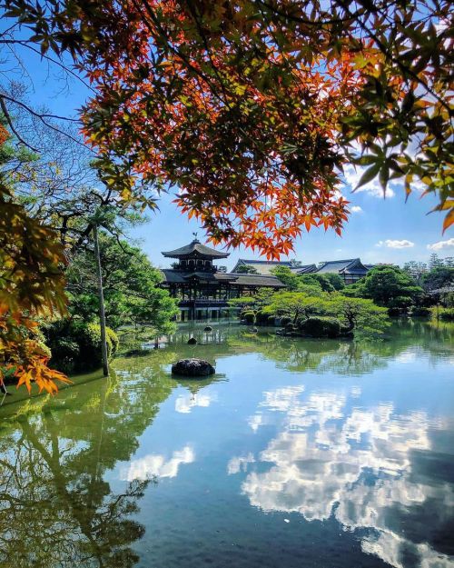 平安神宮神苑 [ 京都市左京区 ] Heian-jingu Shrine Garden, Kyoto ーー10月23日(金)まで無料開園！京都の代表的観光名所の一つにある、約1万坪の大規模な池泉回遊式