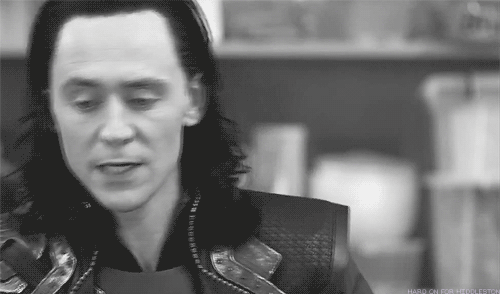 hard-on-for-hiddleston:  [x] 