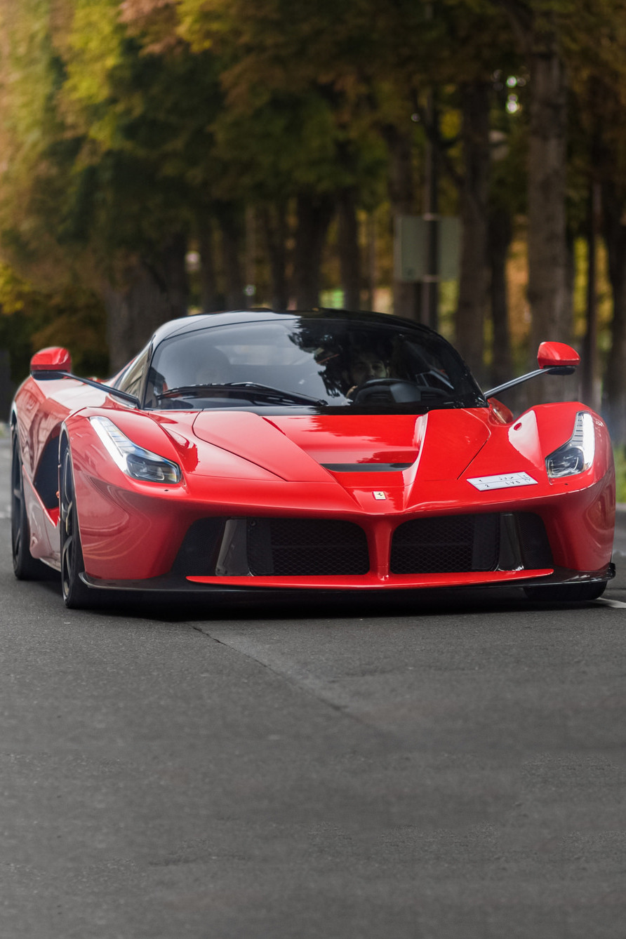 La Ferrari | Photographer © | IG | AOI