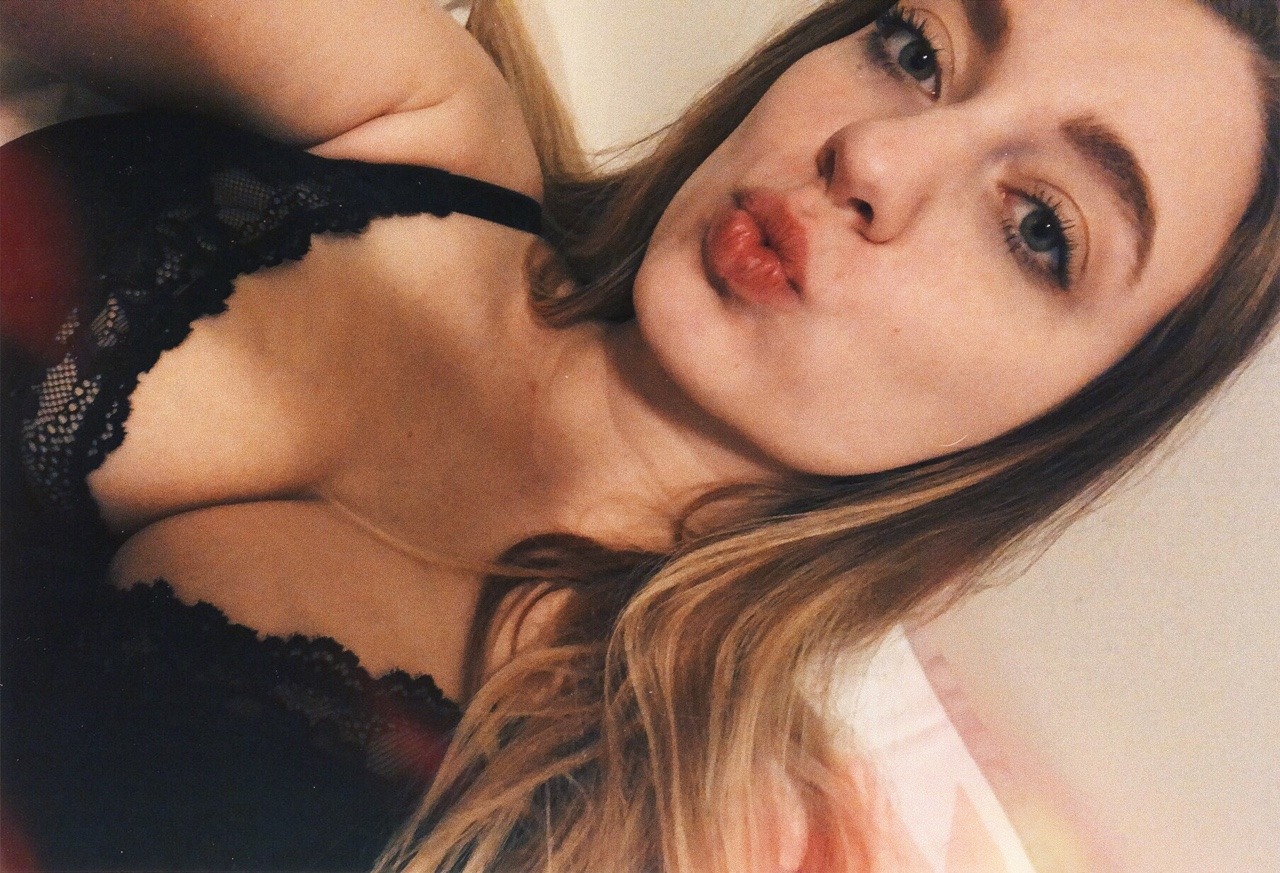 meloncholy:  This did well on Instagram so here, Tumblr, you can have this, too.