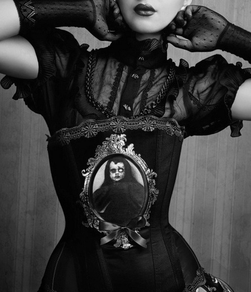 corset-fetish:  CorsetsCorsets on Twitter