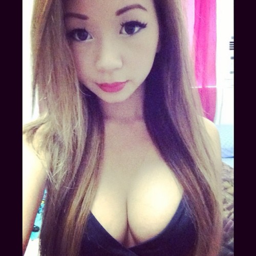 Porn photo asian-tits:  Huge Asian tits selfie.