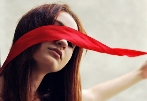 gorgeous-blindfolds-collars:  gorgeous-blindfolds-collars.tumblr.com: Women & girls blindfolded & collared, usually in bondage.