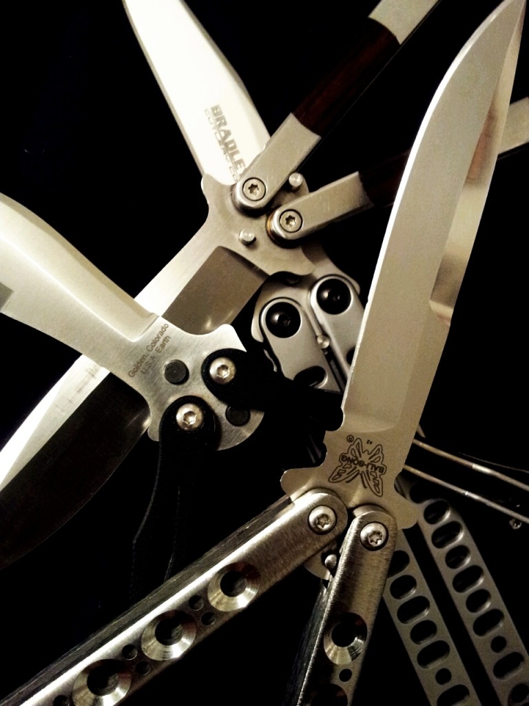 knifepics:  Balisong (Butterfly Knife)