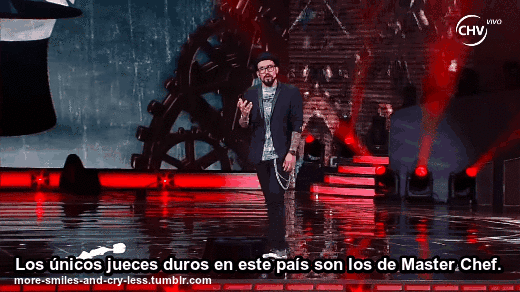 more-smiles-and-cry-less:Saludos al chef Yann sdfg
