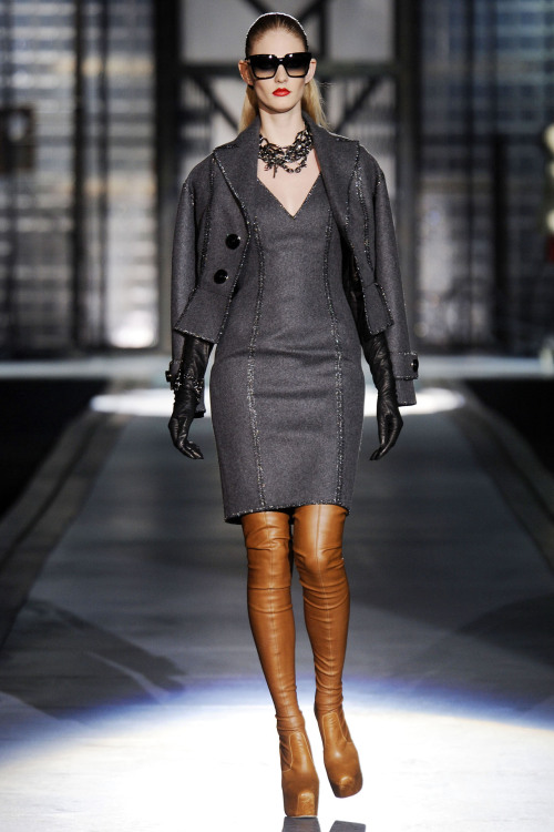 Patricia van der Vliet for Dsquared² - Fall/Winter 2010 Milan