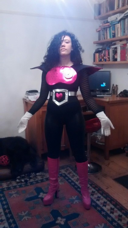 peoplefully: WIP Mettaton Cosplay I need to figure out what exactly to do with my hair within like f