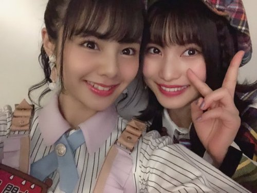 本間日陽さんのツイート: #AKBINGO 新年放送回 収録してきました！ 今年も参加できて、 とても嬉しいです 写真は、ゆいゆいさんと せいちゃんんんん！！！！ t.co/528rK