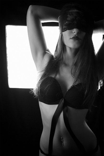 axman:  Photo by: Daria Ermolovich