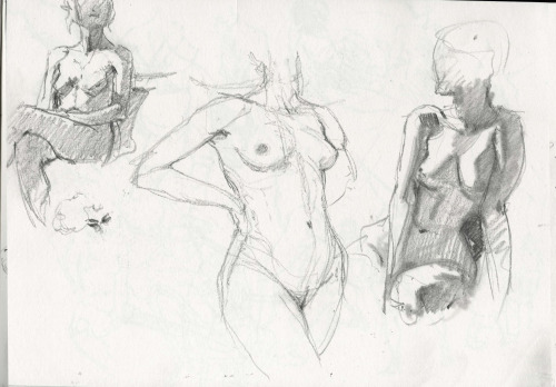Some life drawings from the other week. The model and lighting was super great for this session, got