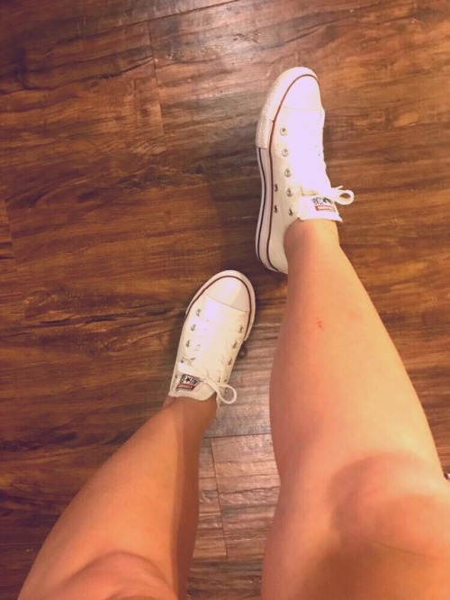all-star-verse-girl: All sparkly white ❤️